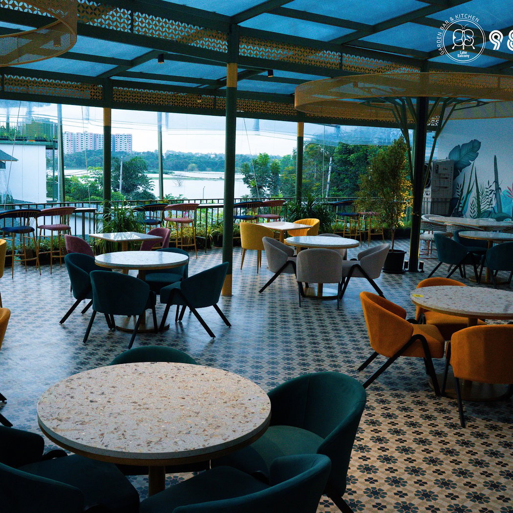 9889 Garden Bar and Kitchen 2