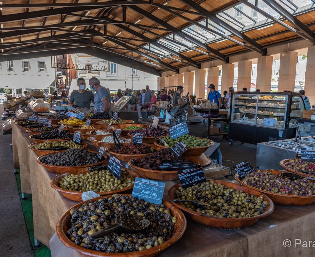 Marcatu d’Aiacciu - Marché d’Ajaccio 1