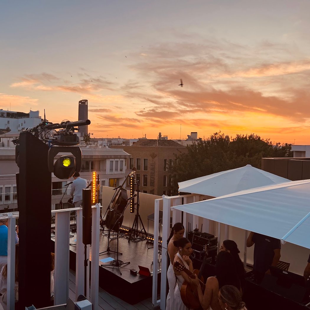 Scalpers Rooftop - Radisson Collection Sevilla 3