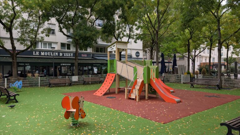 Aire de jeux 1