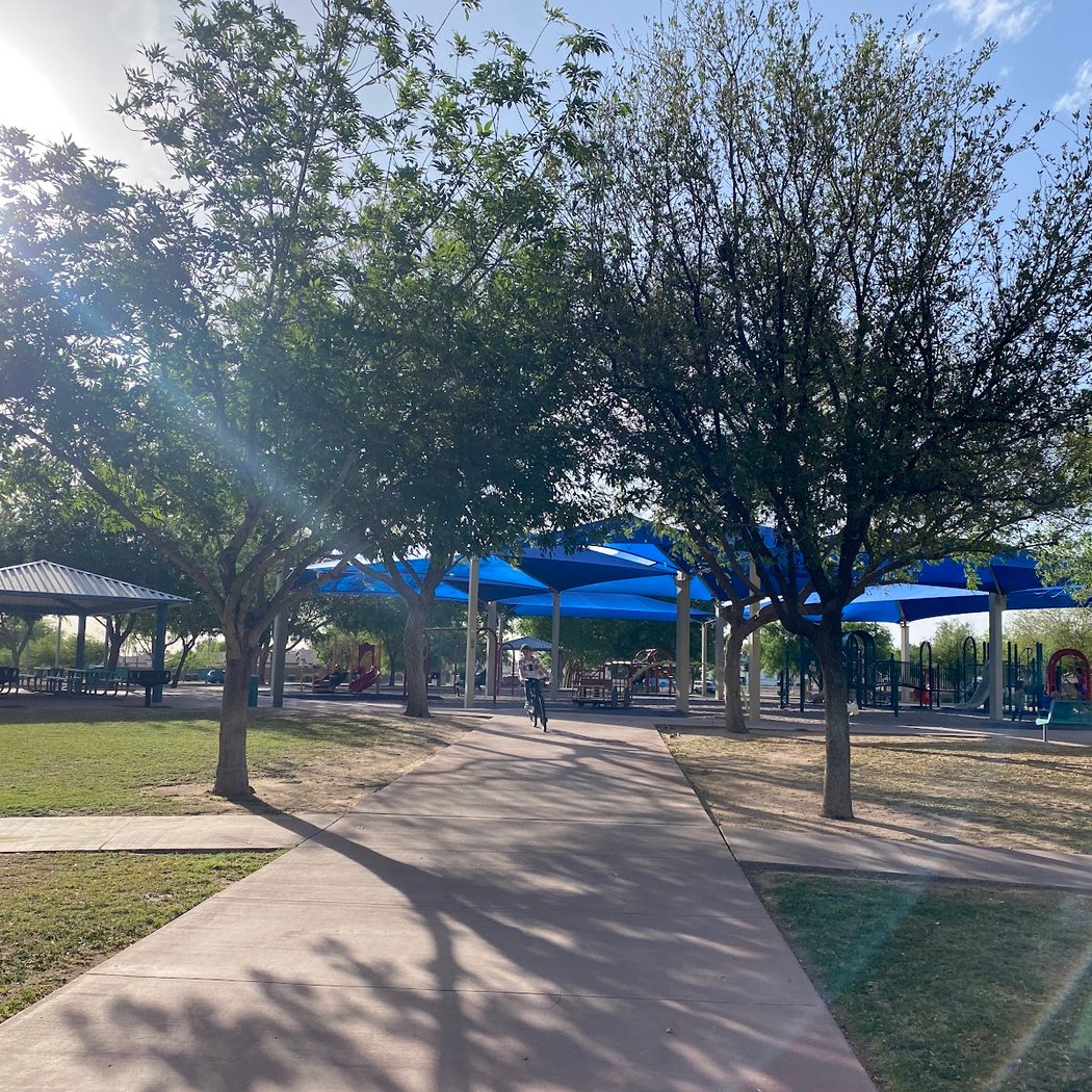 Bookmobile Stop: Skyline Park 2
