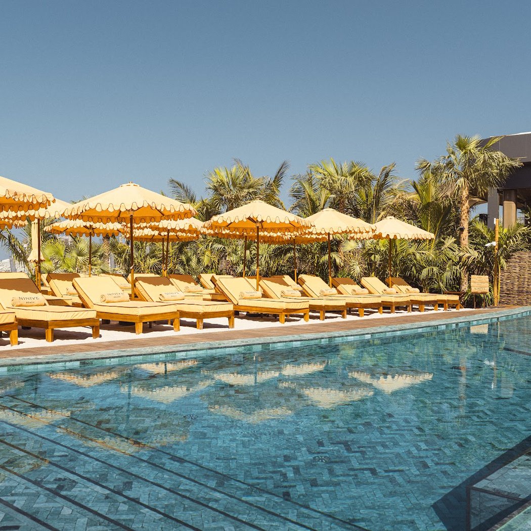 Ninive Beach Dubai 3