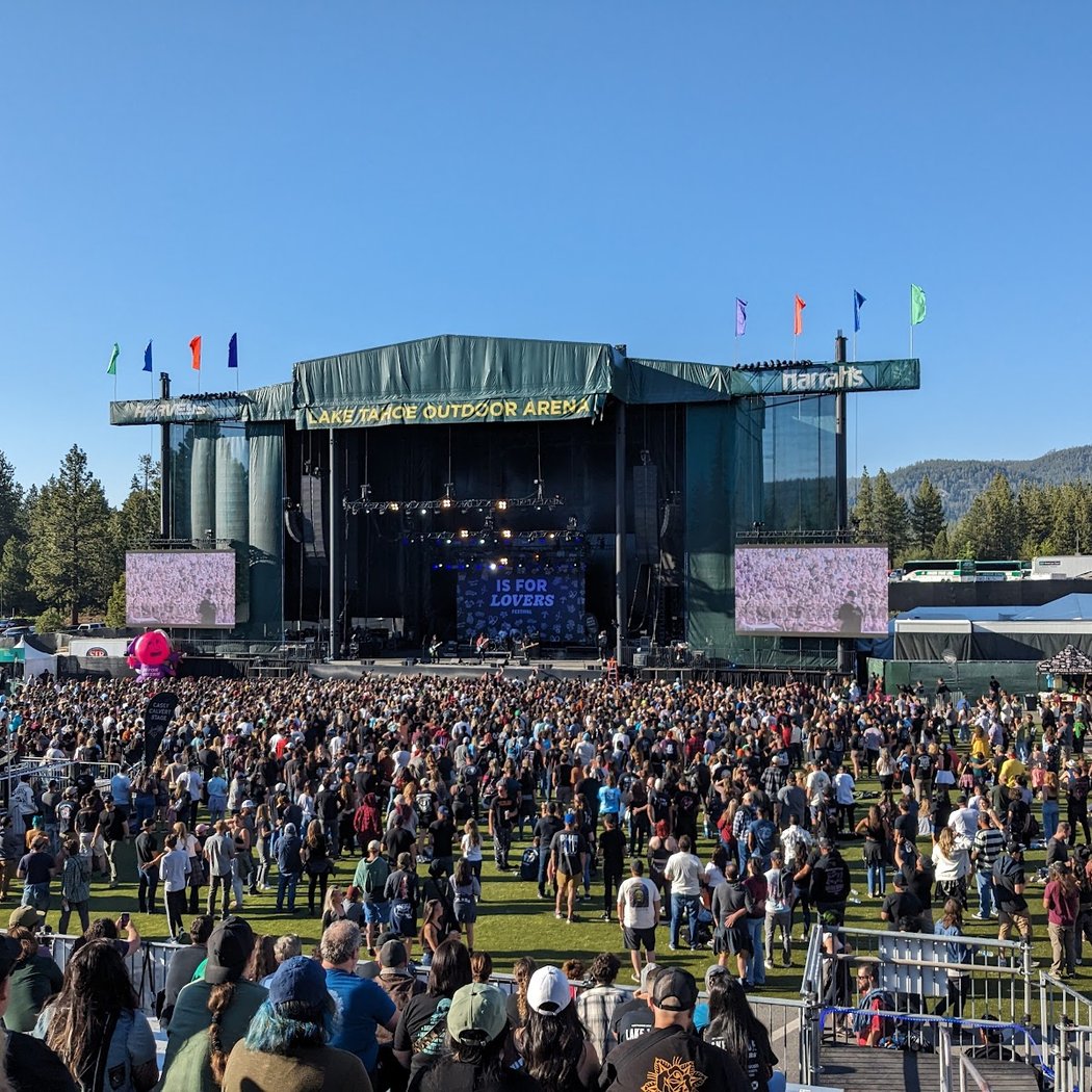 Lake Tahoe Outdoor Arena 2