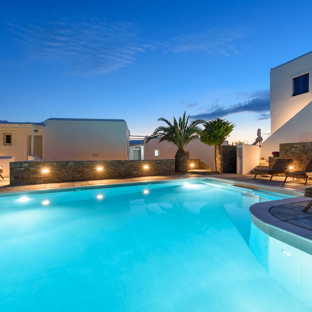Manos Hotel 1