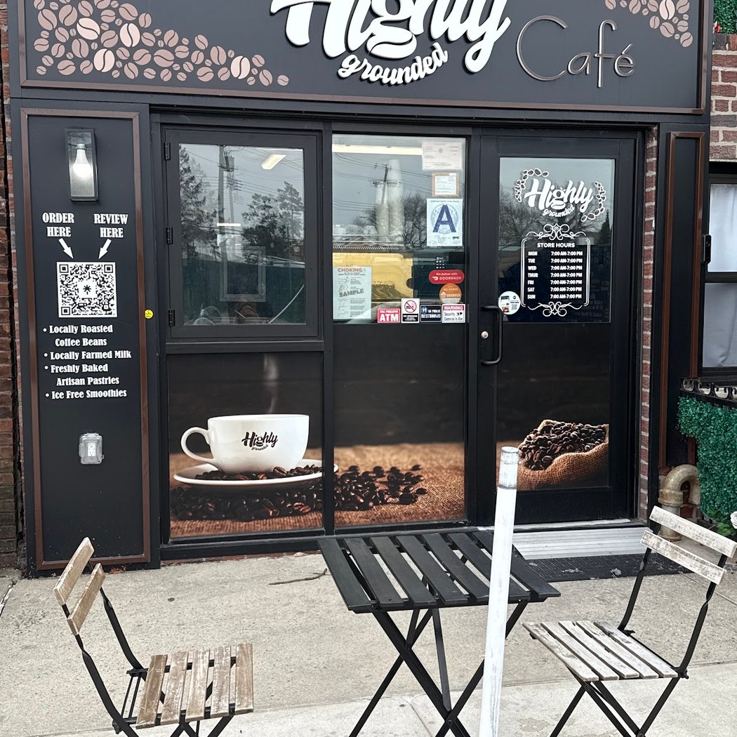 Highly Grounded Cafe 3