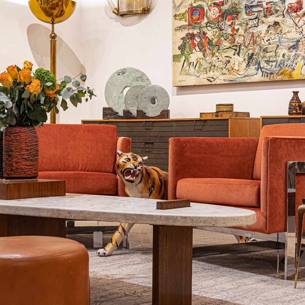 Newel Gallery - NY's Premier Antique & Contemporary Gallery 2