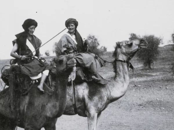 1 heure, 1 œuvre : Odette du Puigaudeau et Marion Sénones 1