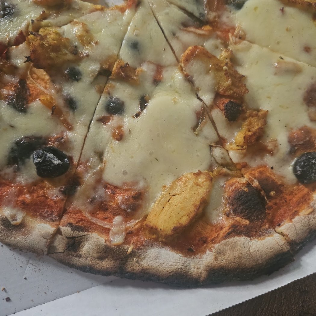 Pizzeria au feu de bois Zénith 4