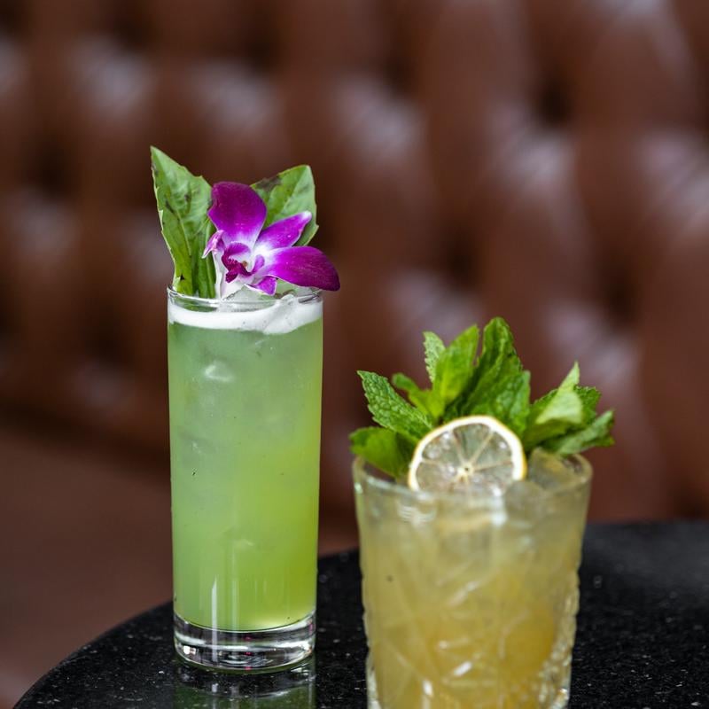 k-32 Rooftop bar 1