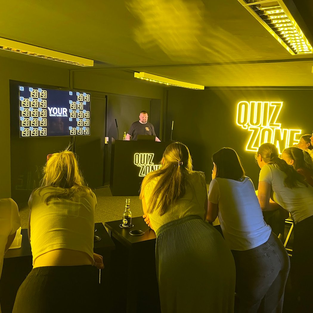 Deine persönliche QUIZ SHOW 1