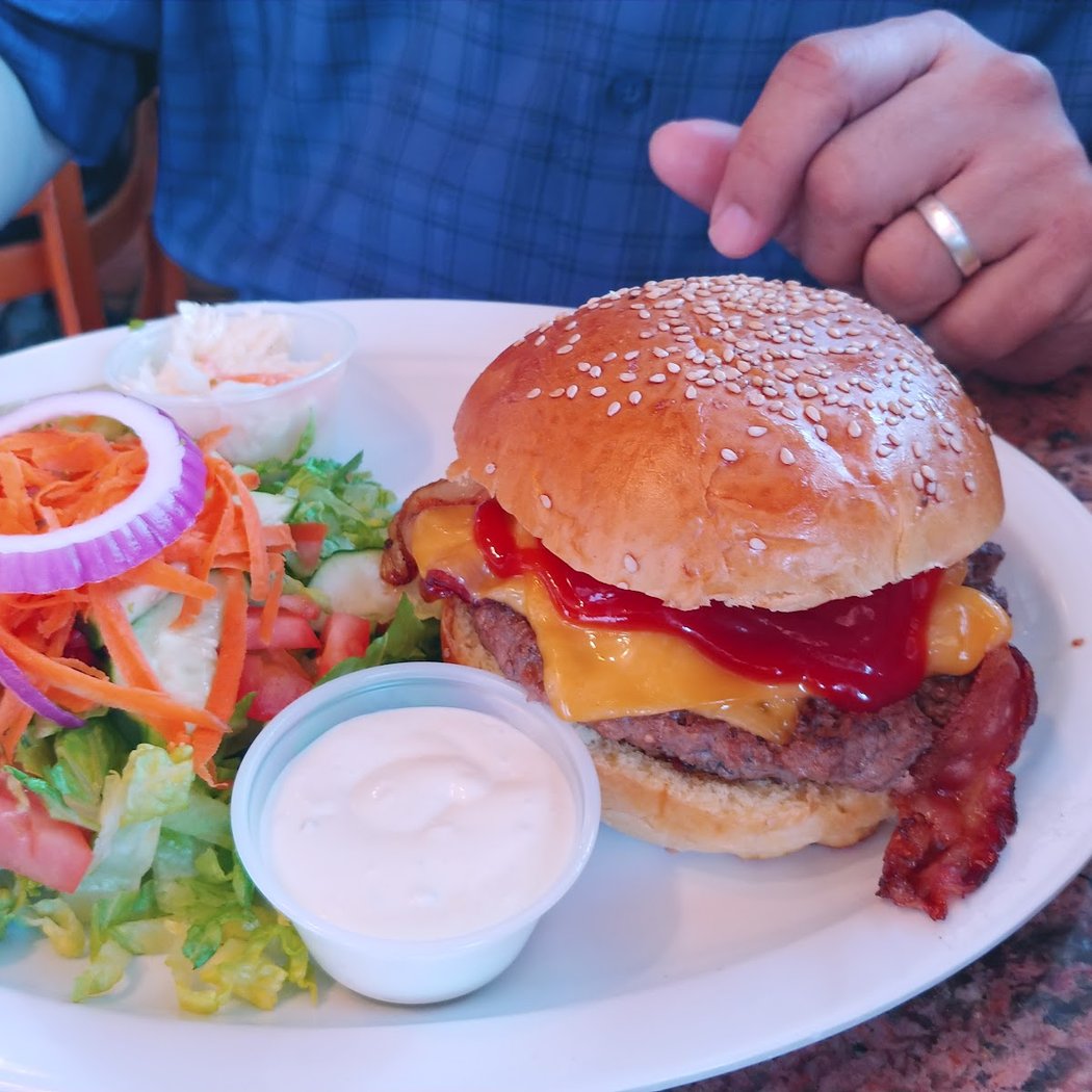 Lite Bites Cafe 1