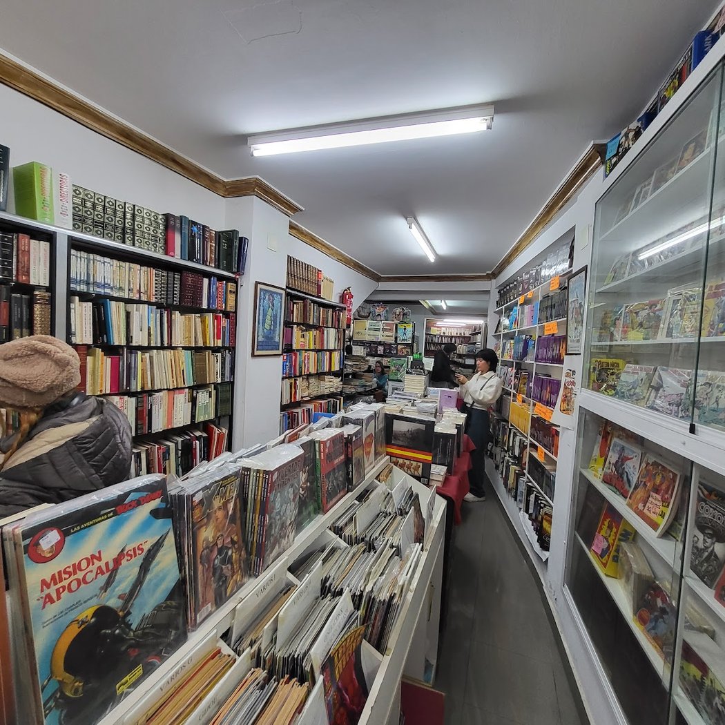 Librería Baena 1
