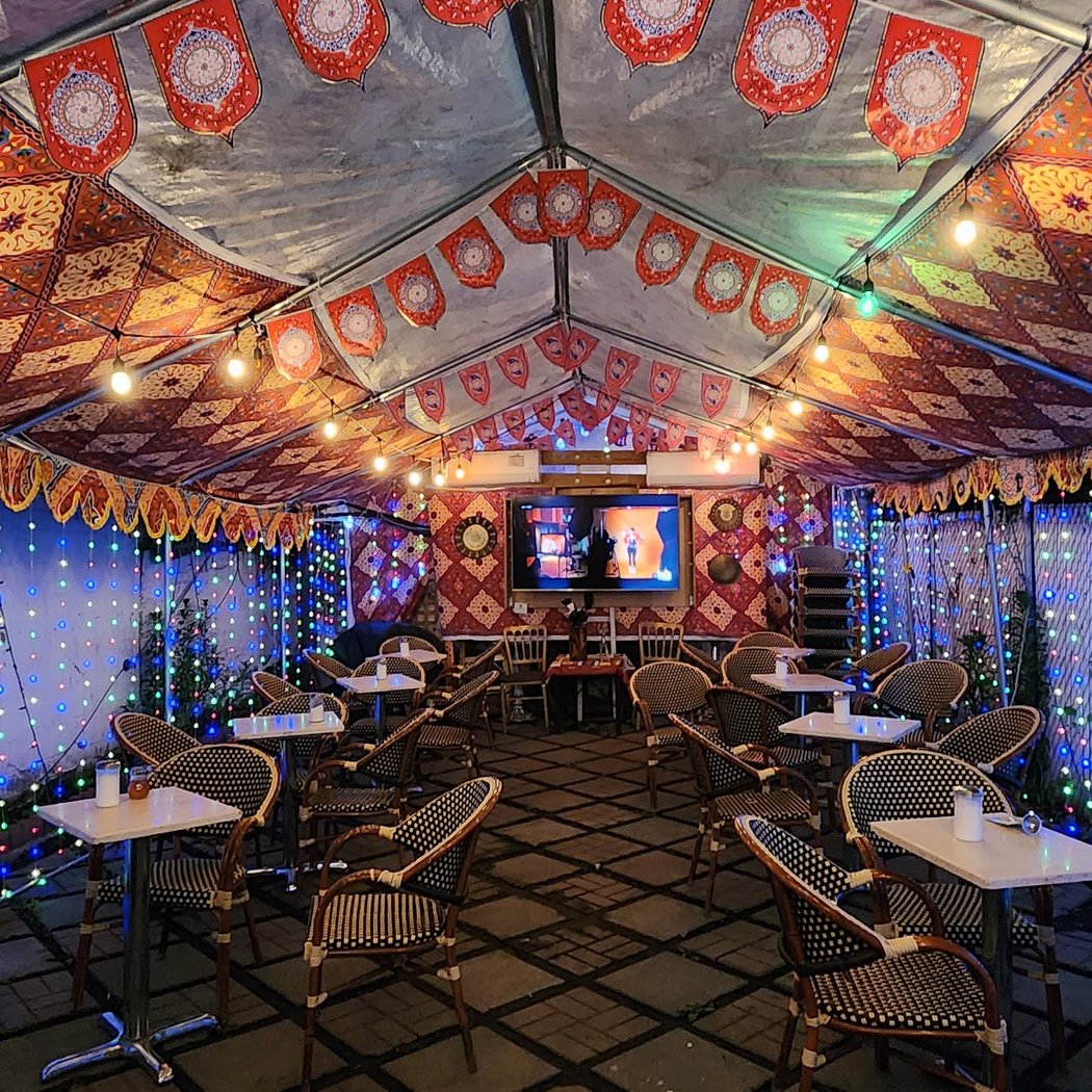 Taj Mahal Lounge 2