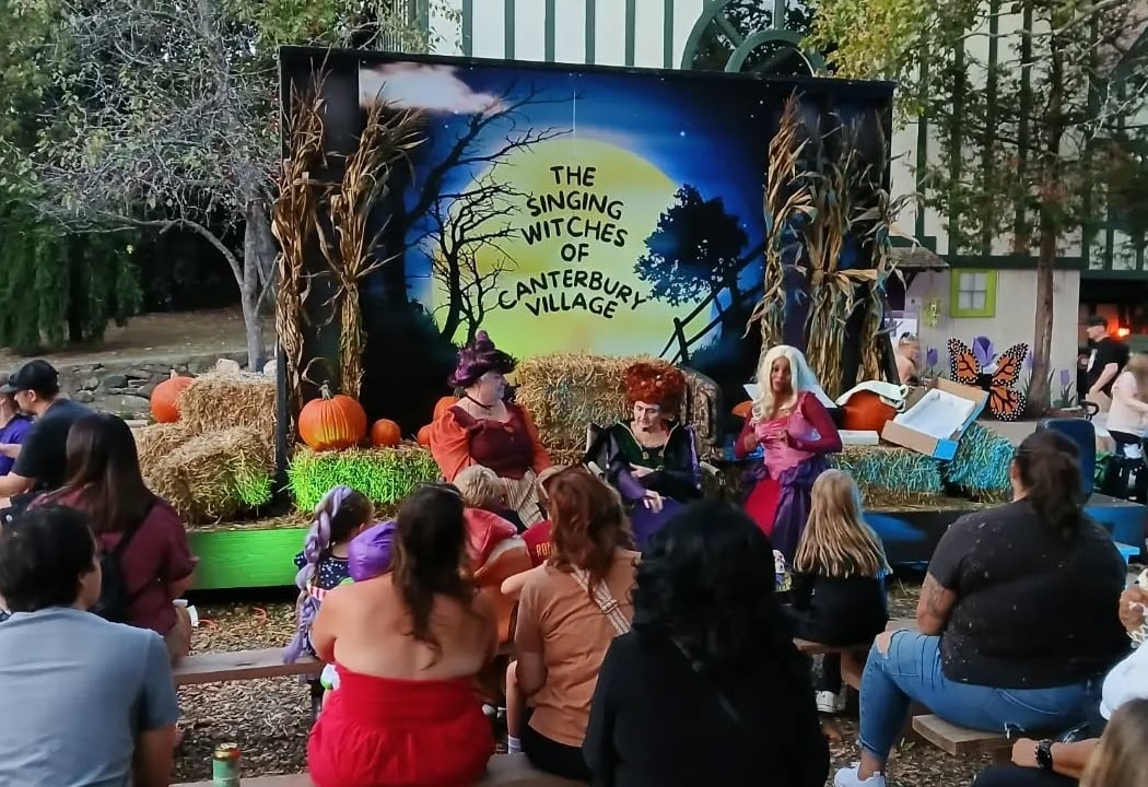 Halloween Stroll 2
