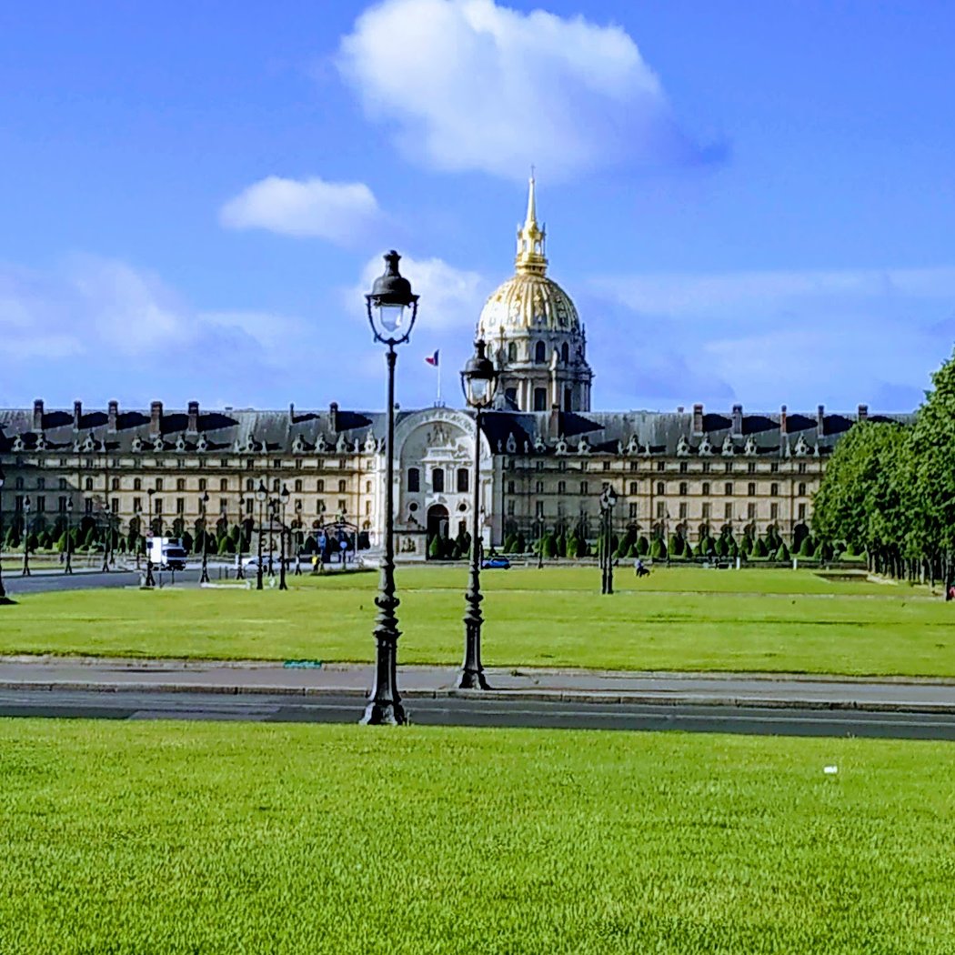 Esplanade des Invalides 1