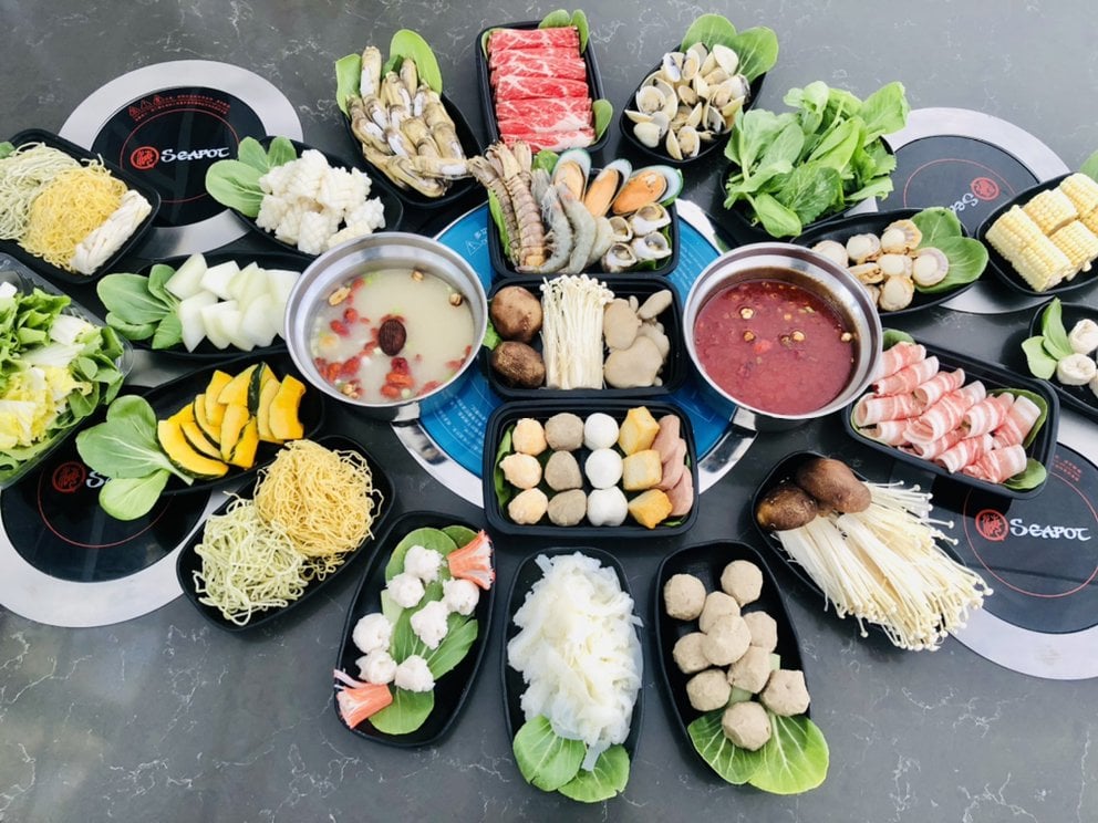 Seapot Hot Pot & Bar 1