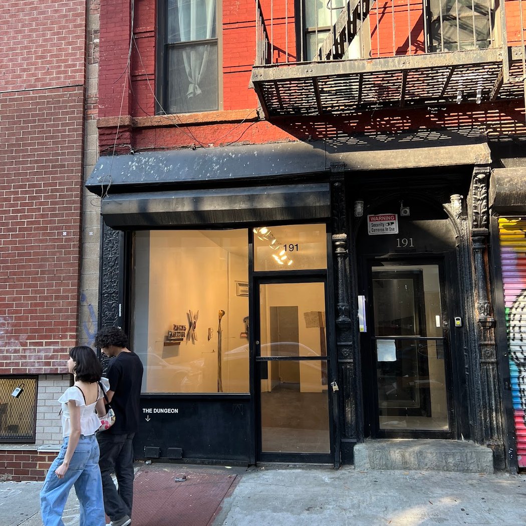 Amos Eno Gallery 2