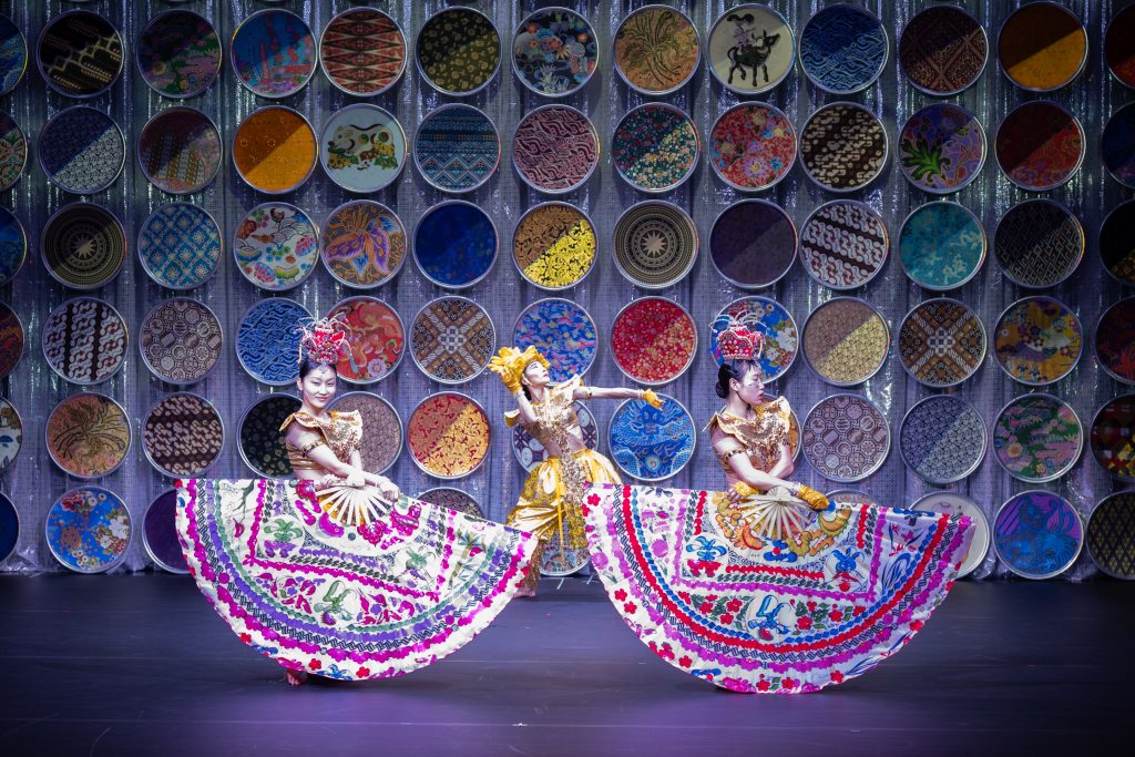 EUN-ME AHN: POST-ORIENTALIST EXPRESS 3