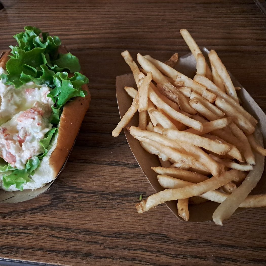 Columbia Harbour House 3