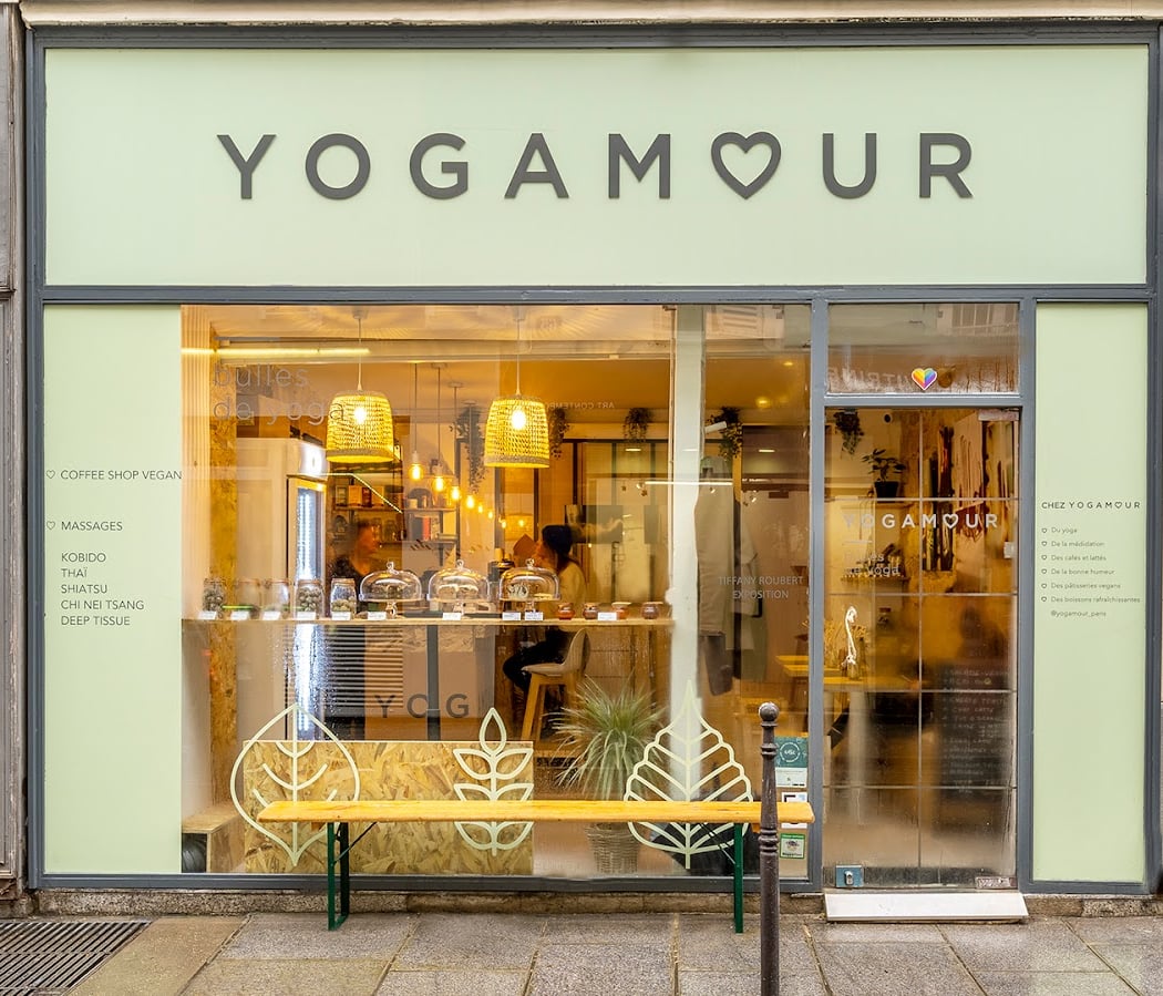 YOGAMOUR 2