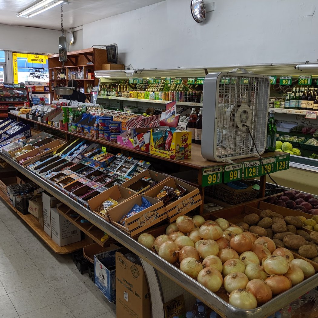 Sausalito Market 3