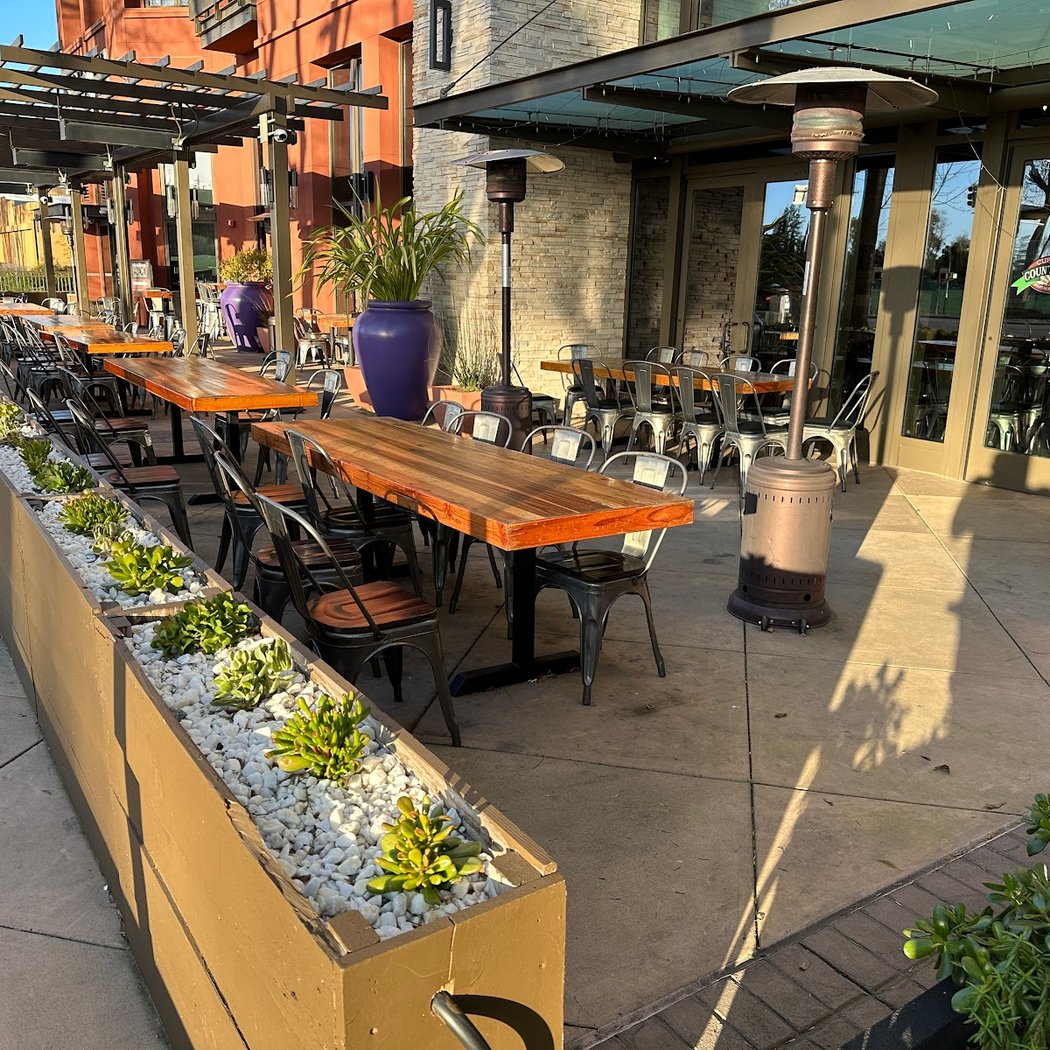 Holder's Country Inn 2