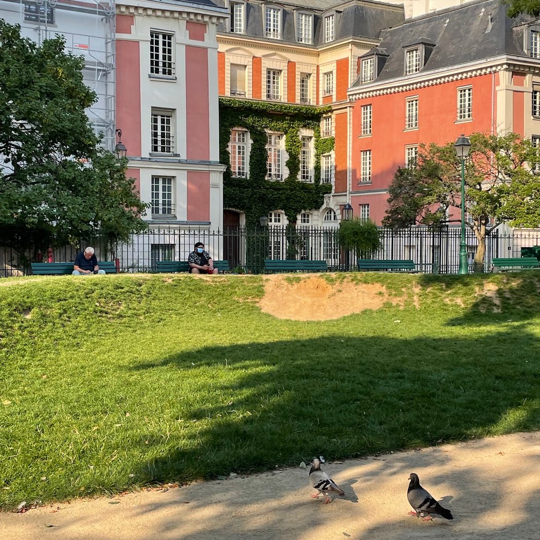 Square Léopold-Achille 1