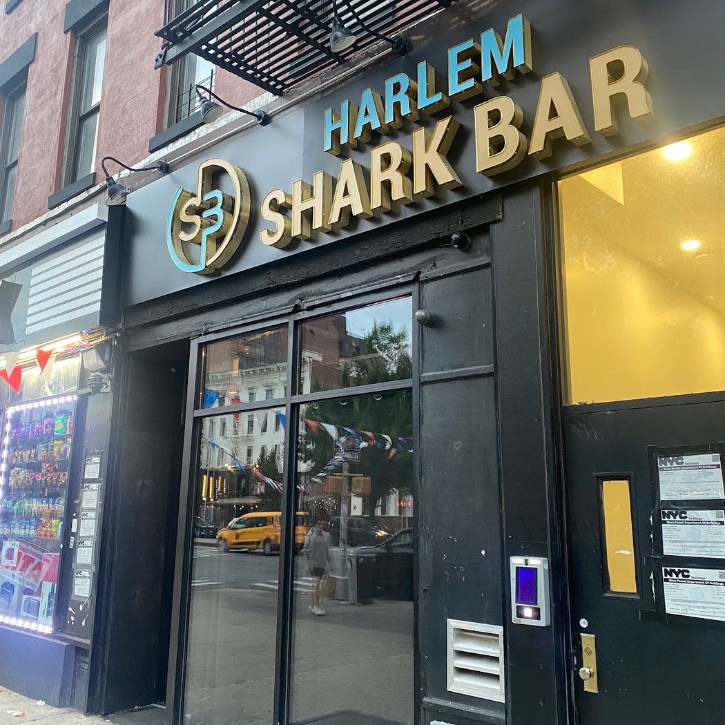 Harlem Shark Bar 2
