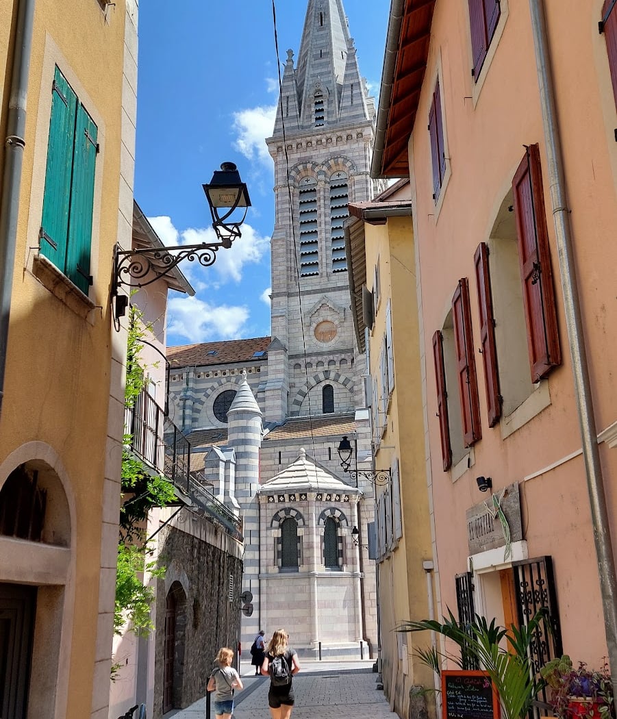 Gap Cathedral 1