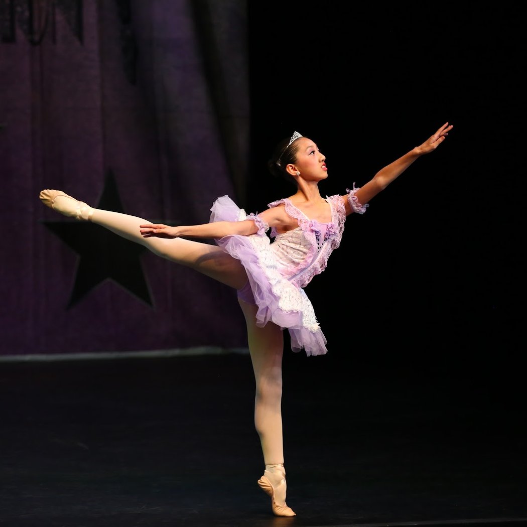 Angela Van School of Ballet 1