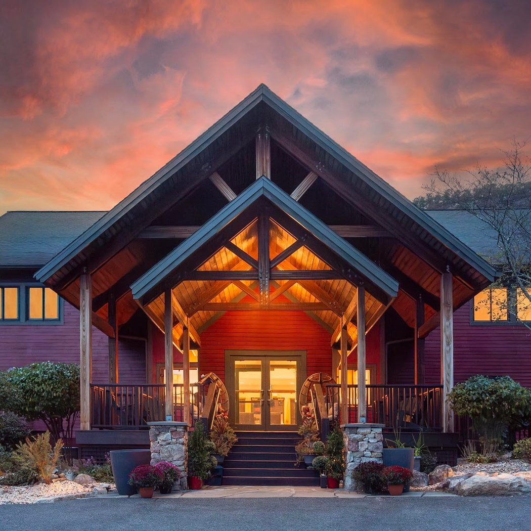 Minnewaska Lodge 1