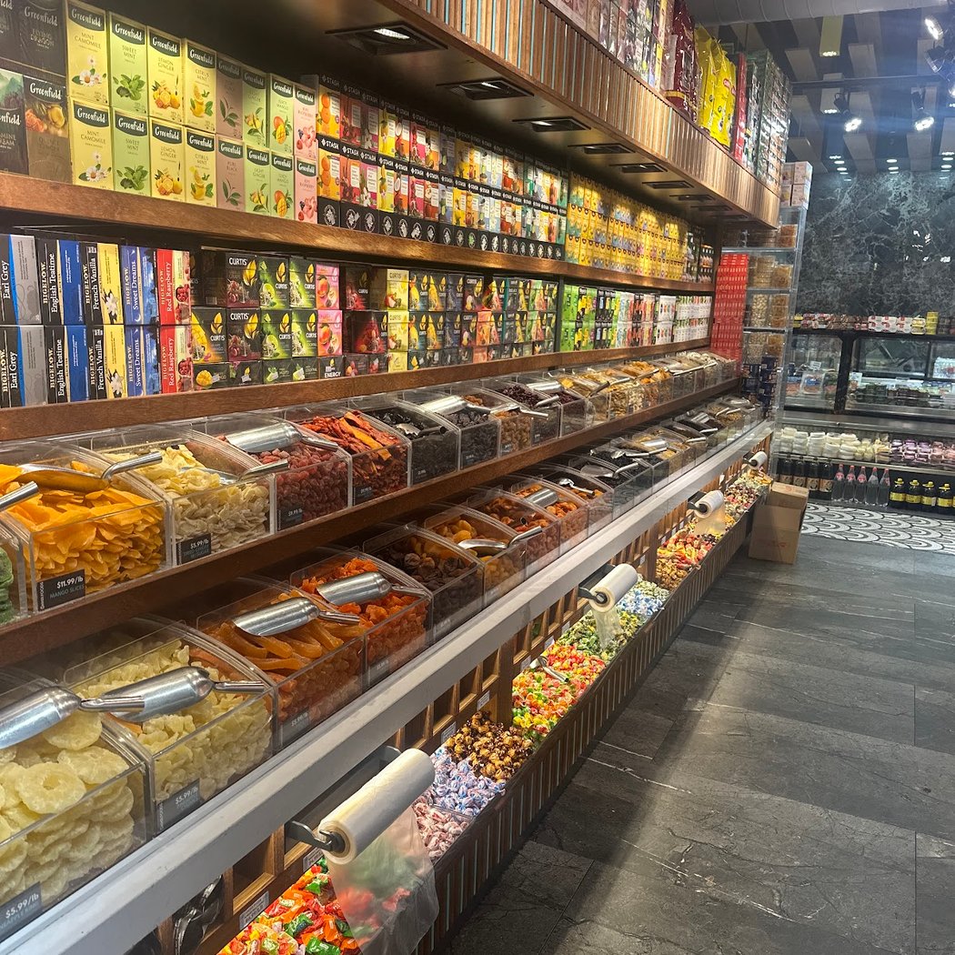 OKKA FOODS MARKET 3