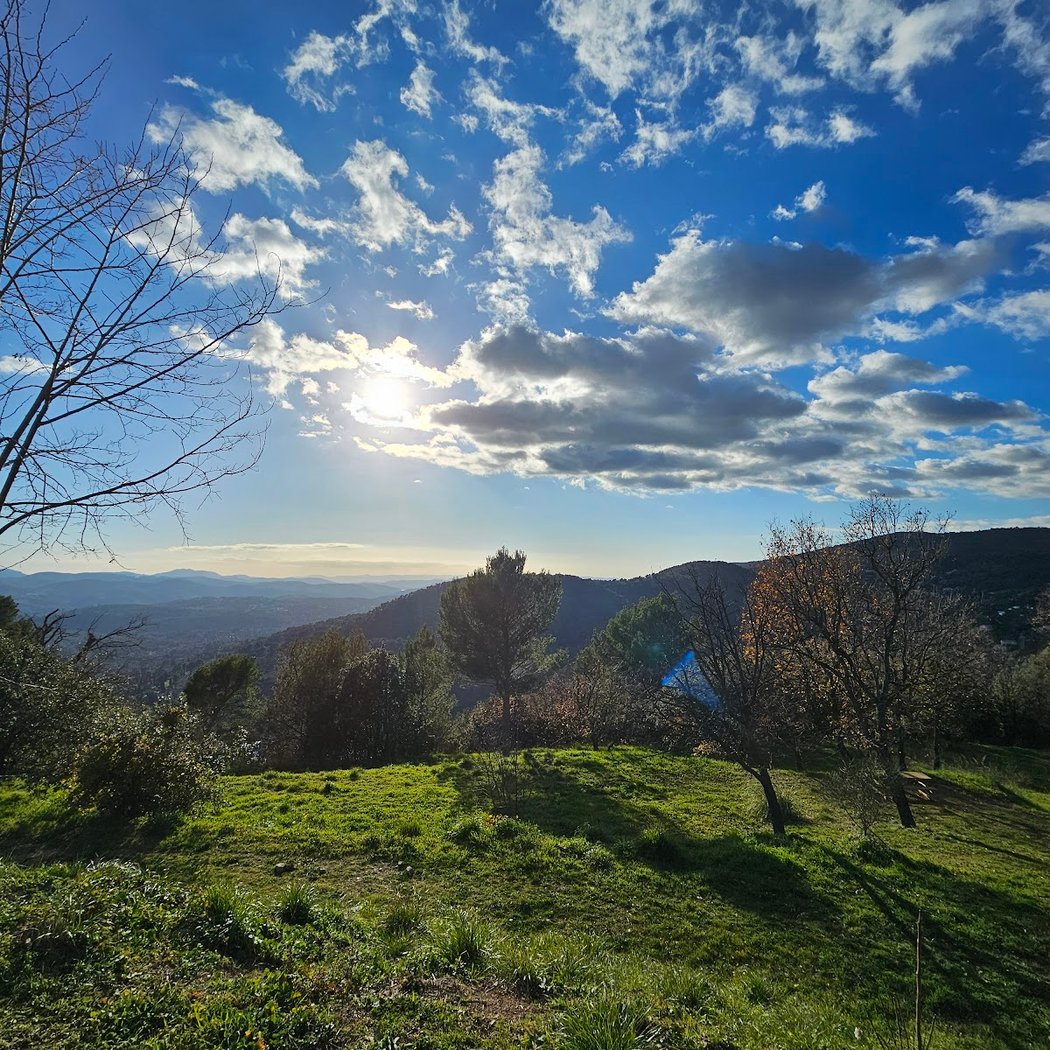 Parc Naturel Départemental de Roquevignon 3