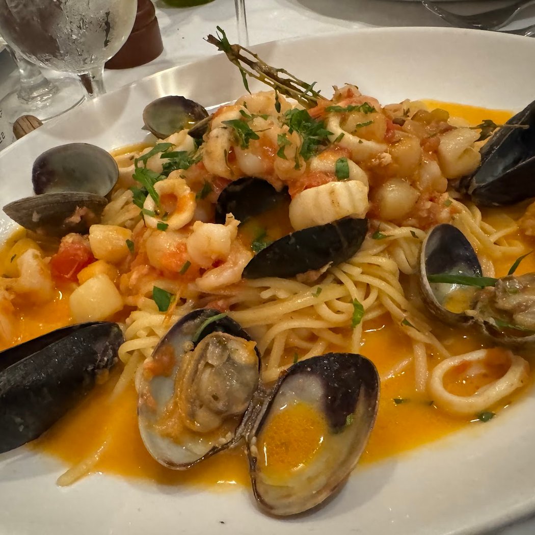 Cellini Italian Restaurant in Midtown Manhattan 3