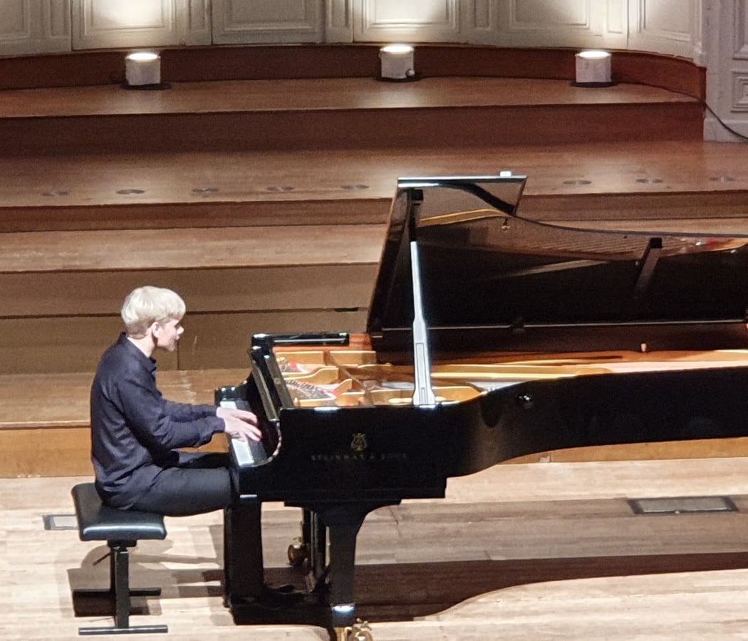Alexander Malofeev, piano 1