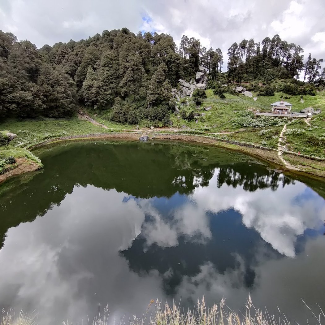 Seruvalsar and Manimahesh Lake 3