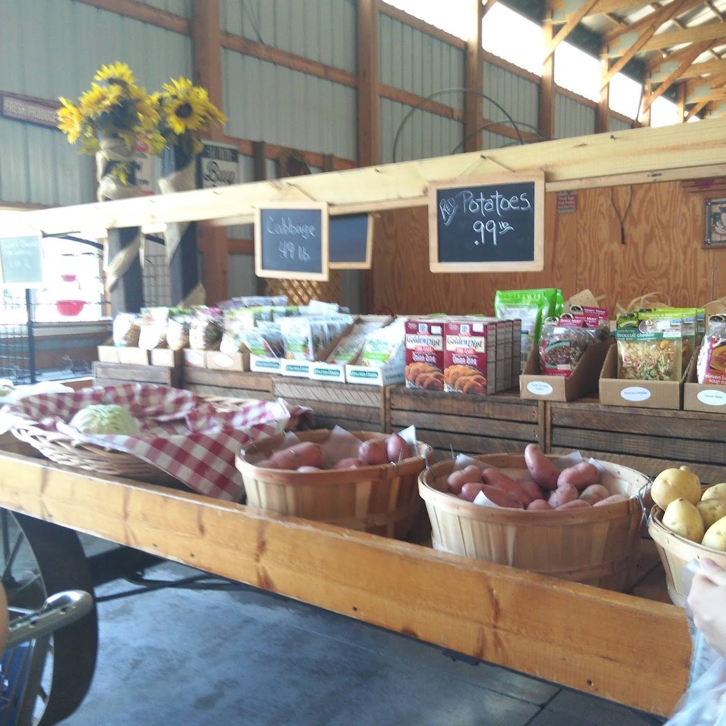 Stade’s Farm & Market 1