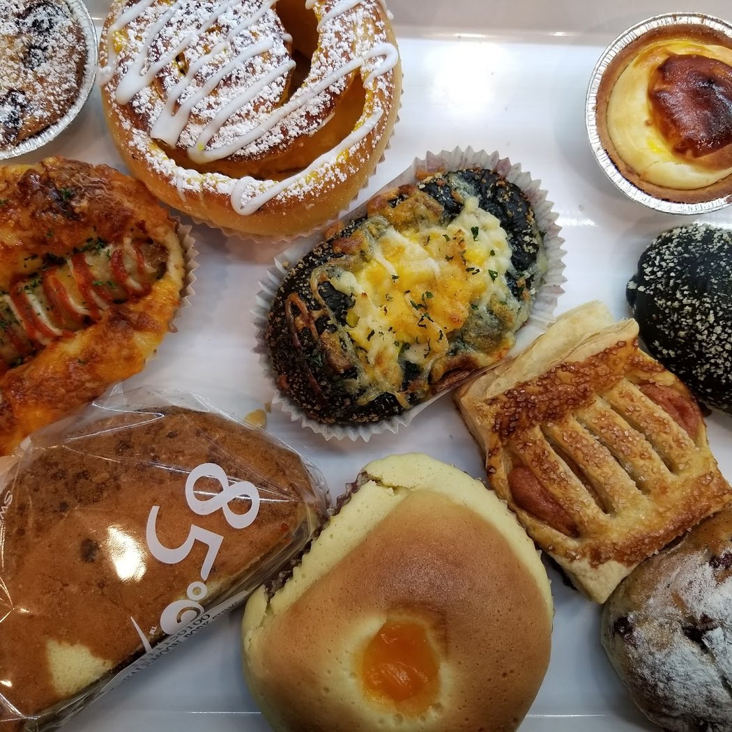 85°C Bakery Cafe 1