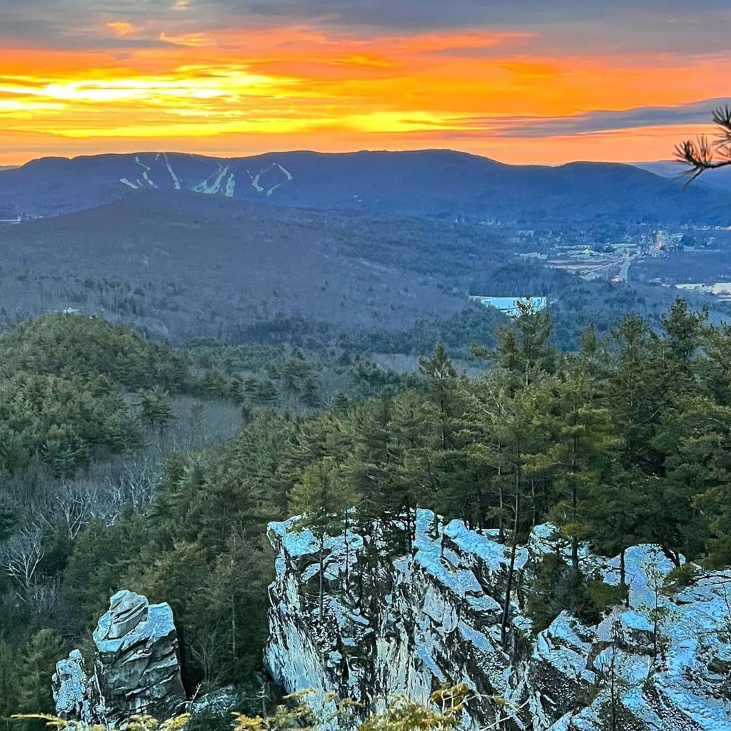 Monument Mountain 1