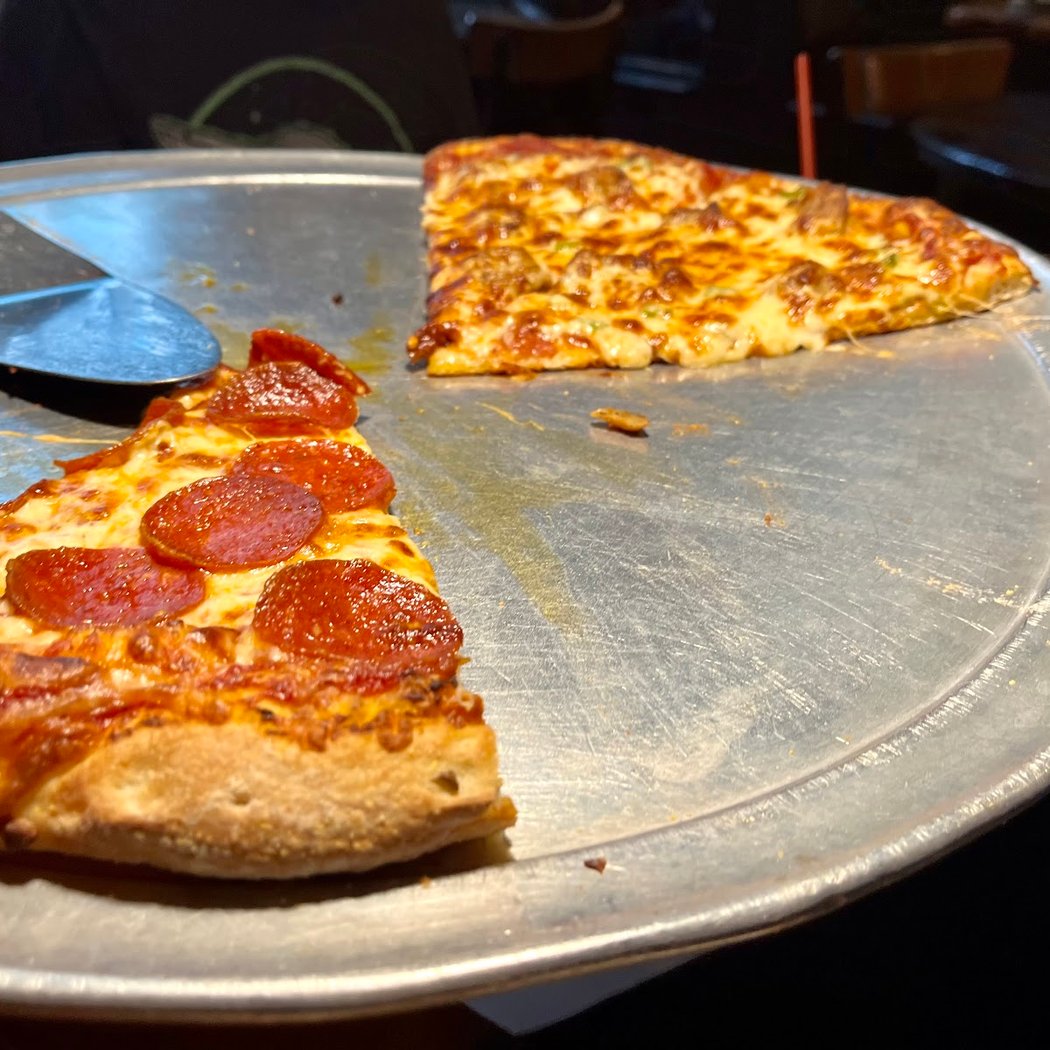 The Original Cottage Inn Pizza 3