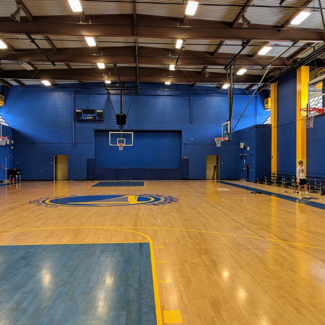 Ella Hill Hutch Community Center 1