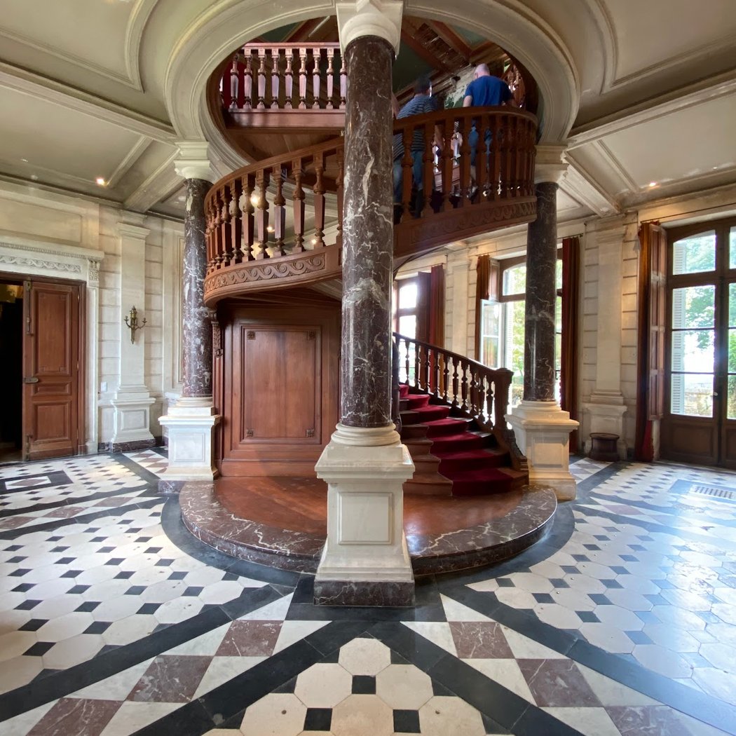 Chateau de Tiregand 1