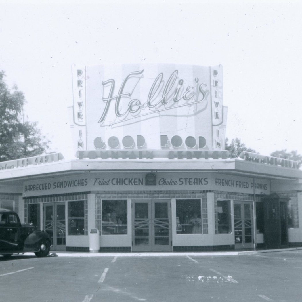 Catering to the Car: A Retro Road Trip Down Petaluma’s Main Street 1