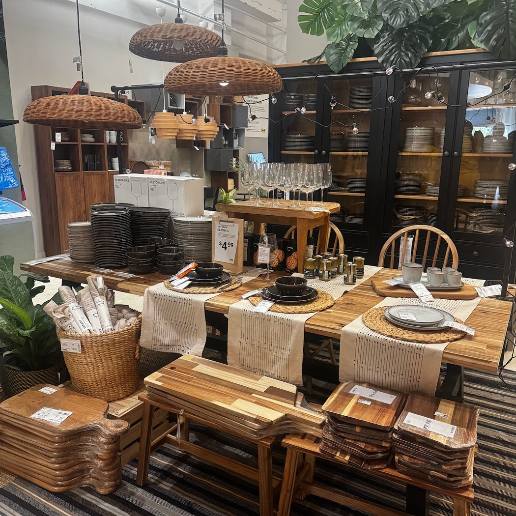 IKEA House Warming 3
