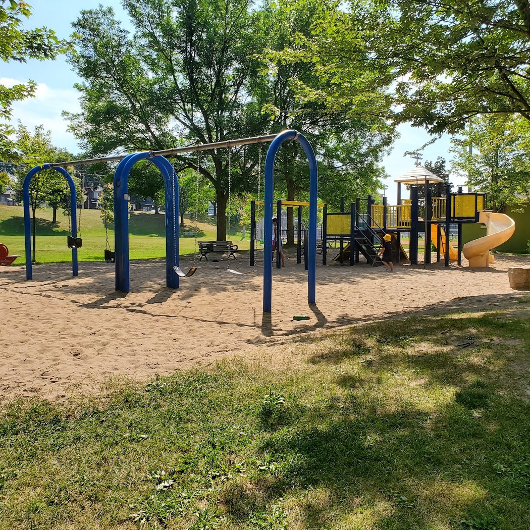 Greenwood Park 2