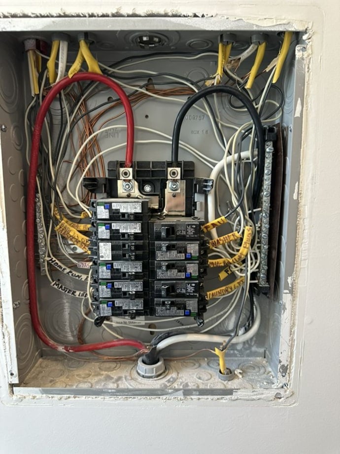 Zoom Electricians 1