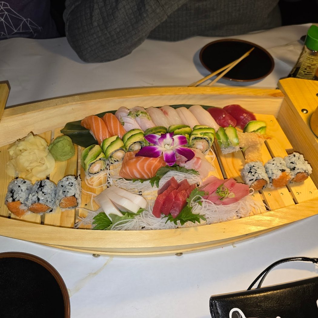 Cho Cho San Sushi & Hibachi 3