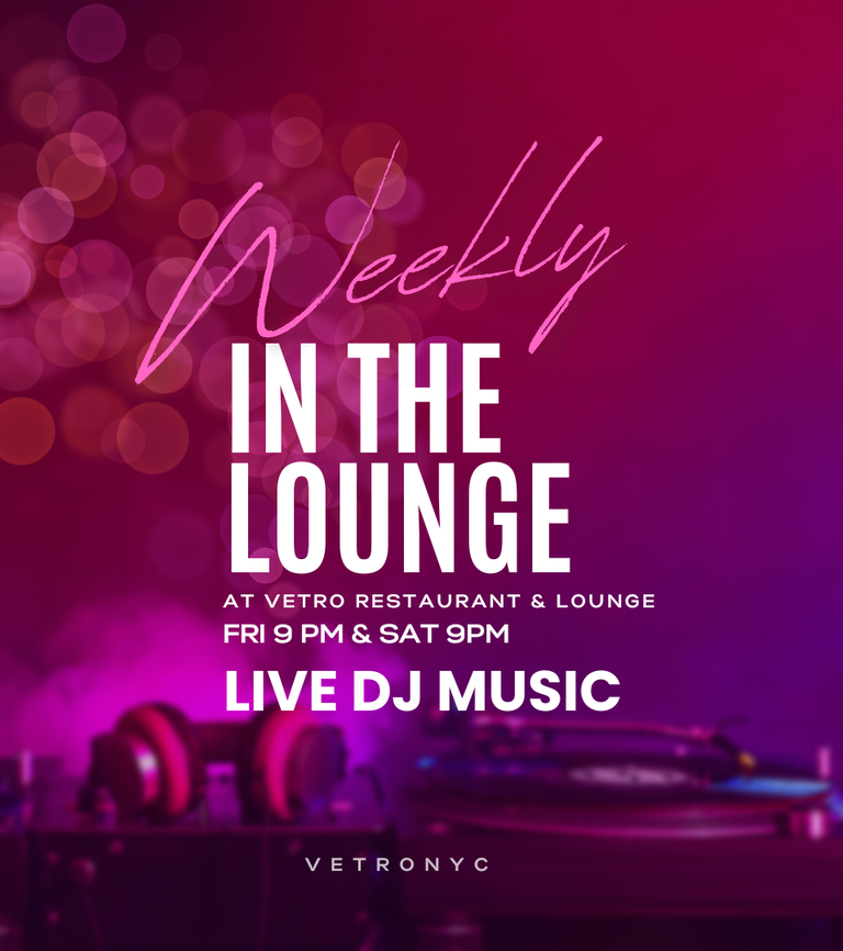 In The Lounge With Live Entertainment 1