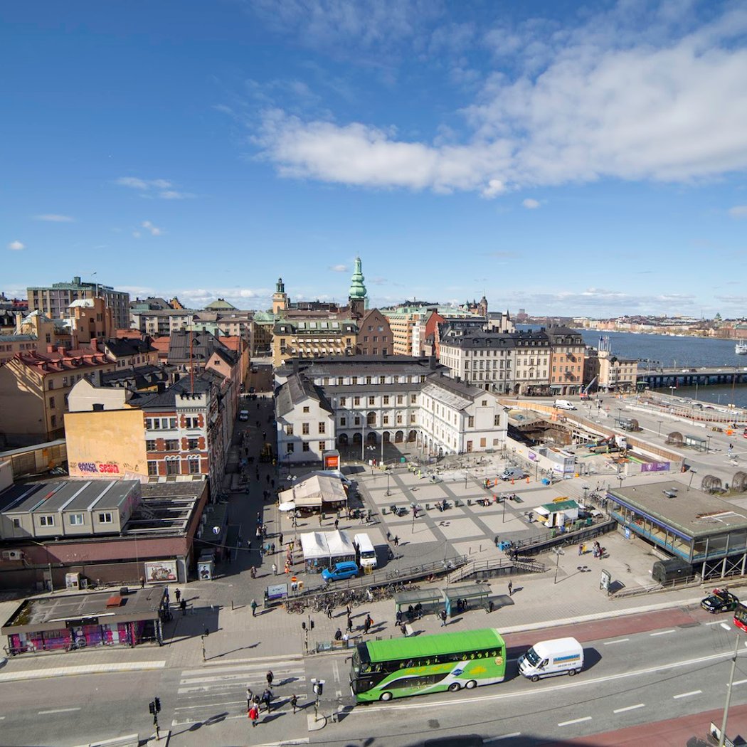 Södermalmstorg 2