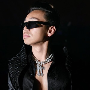 ZHU 1